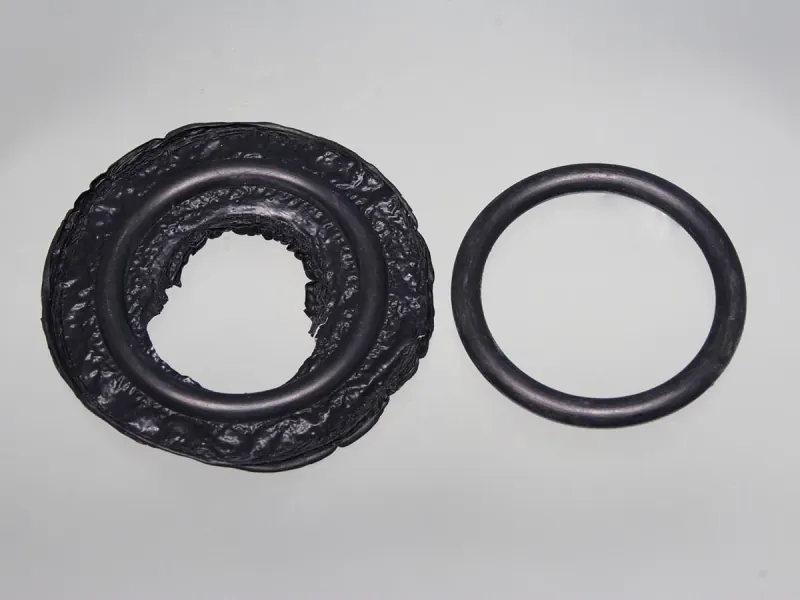 Kriogeniczne czyszczenie wyrobów gumowych